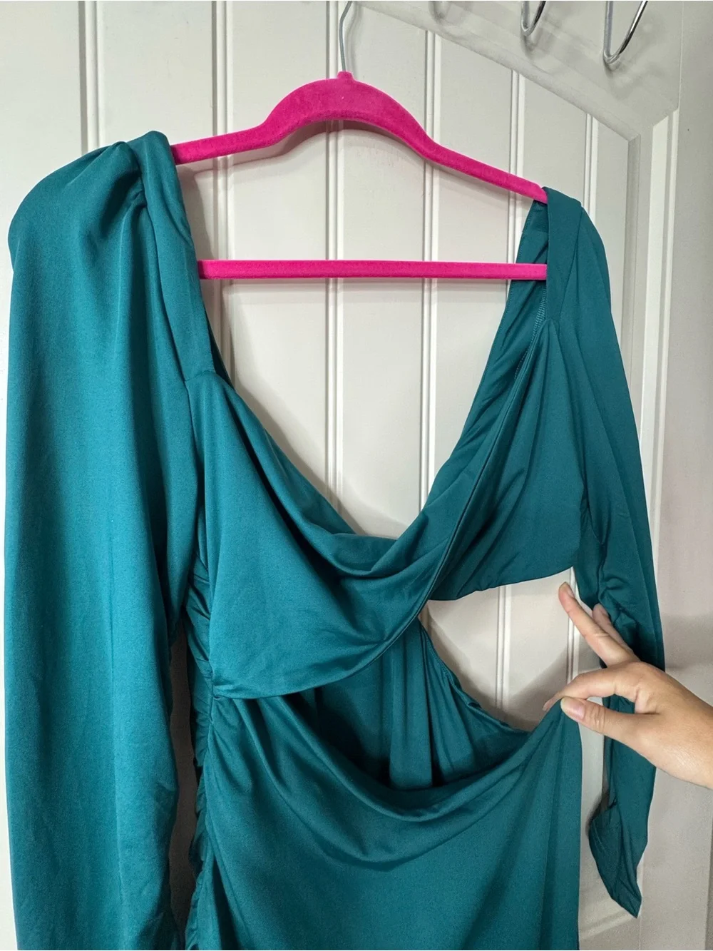 NEW w TAGS 🏷️ 2/for $20 🪩 Teal Long Sleeve Cutout Mini Dress (Women’s Size XXL)